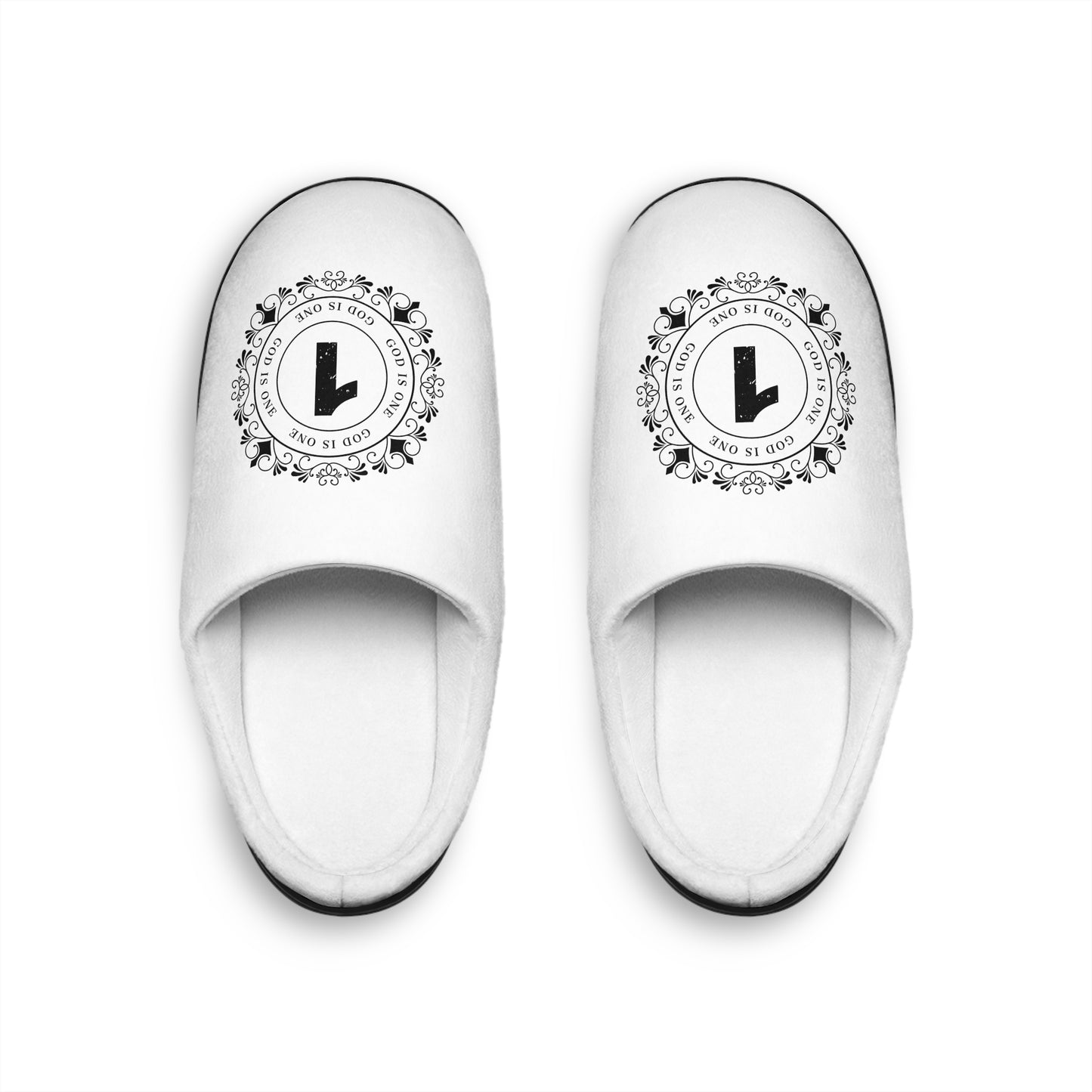 Heren & Dames Indoor Slippers God is One 05